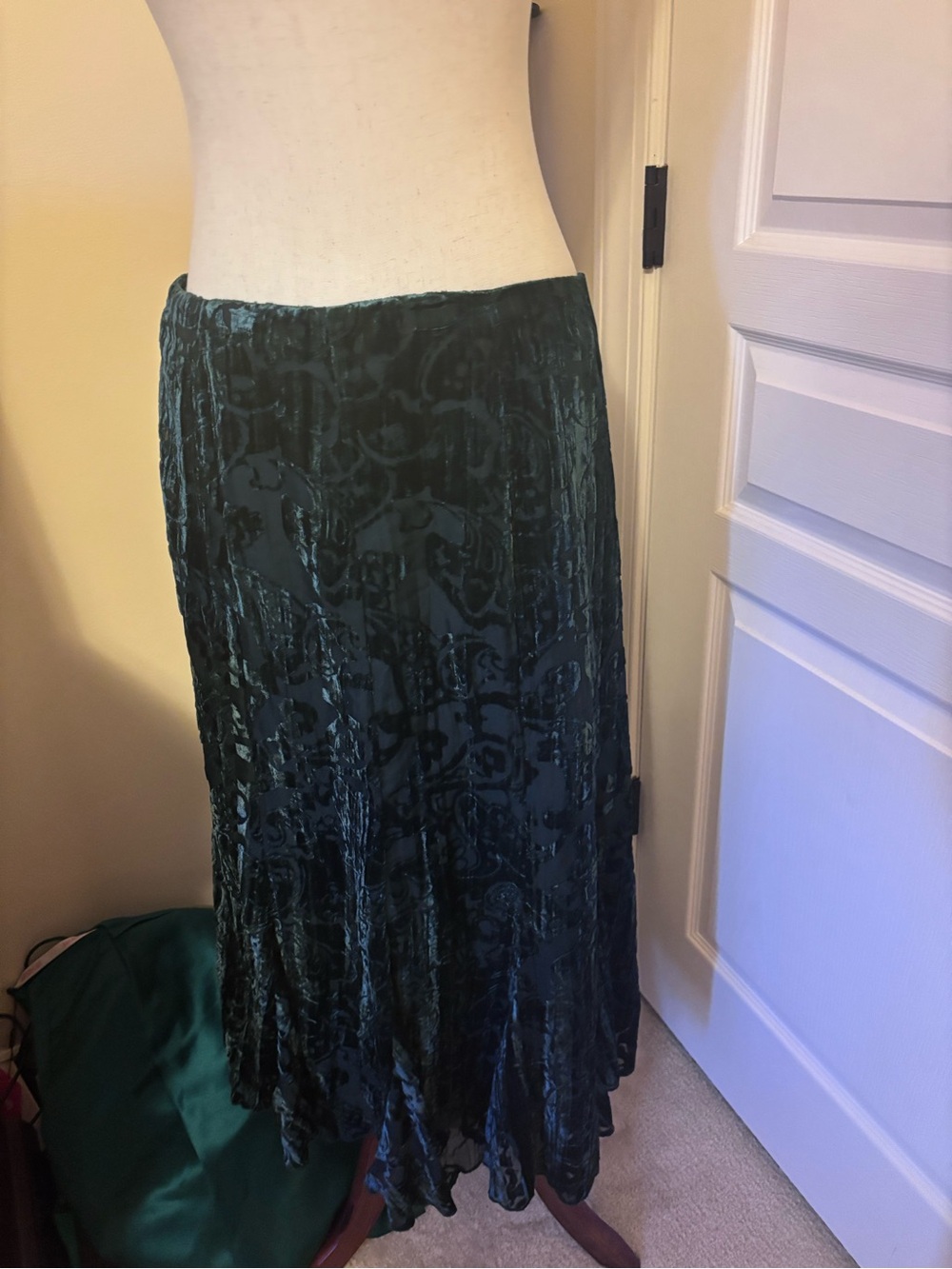 Coldwater Creek Deep Green crushed velvet skirt